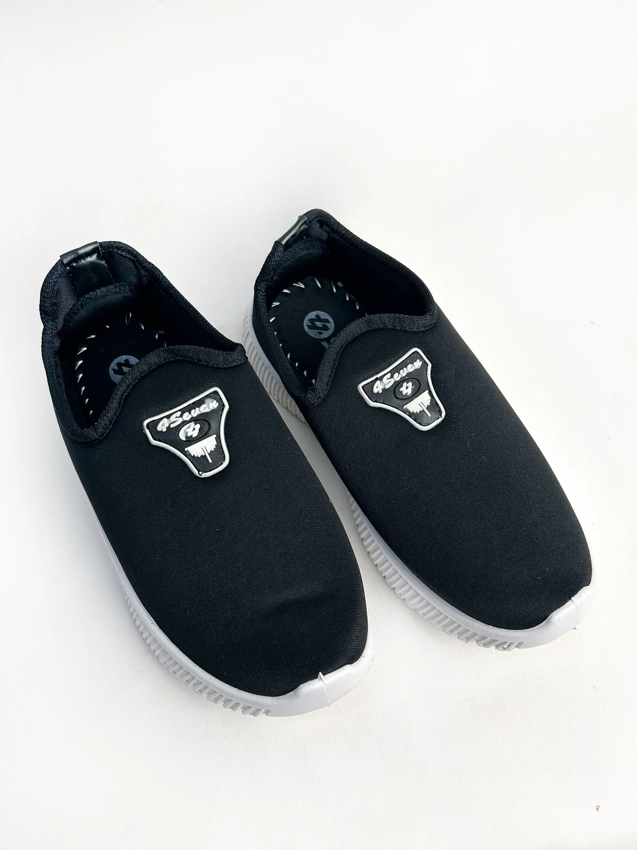 Black Sneakers For Women/Girls GWS12