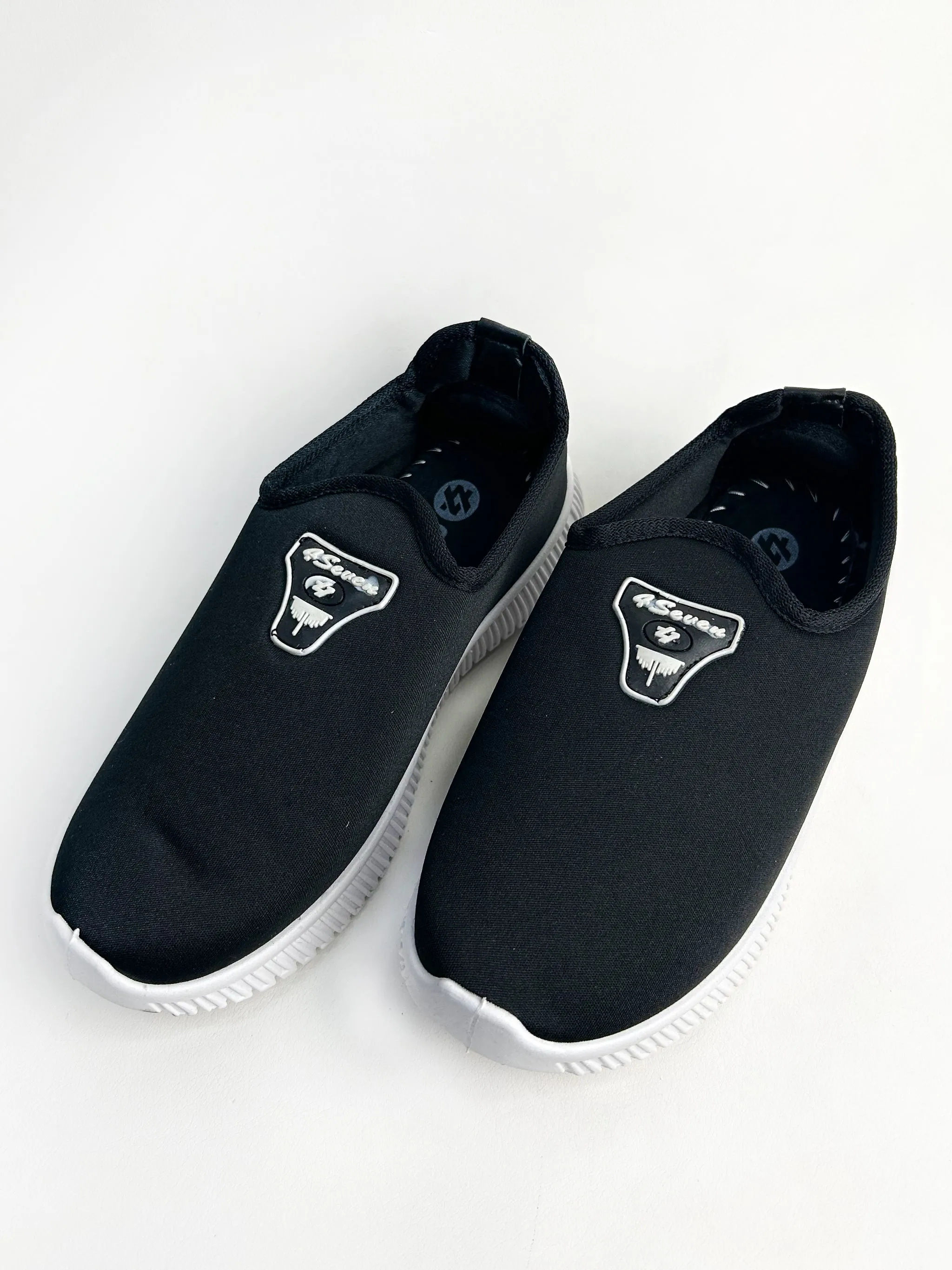 Black Sneakers For Women/Girls GWS12