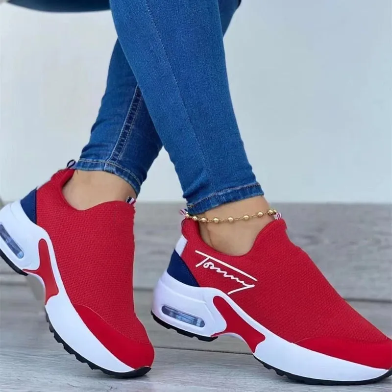 Breathable Mesh Slip-on Sneakers Walking Wedges Flats Women's