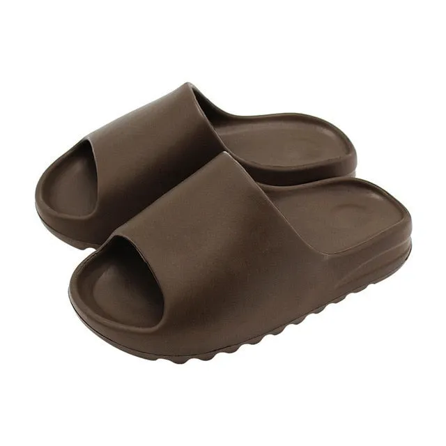 Indoor comfortable soft slippers