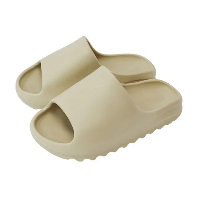 Indoor comfortable soft slippers
