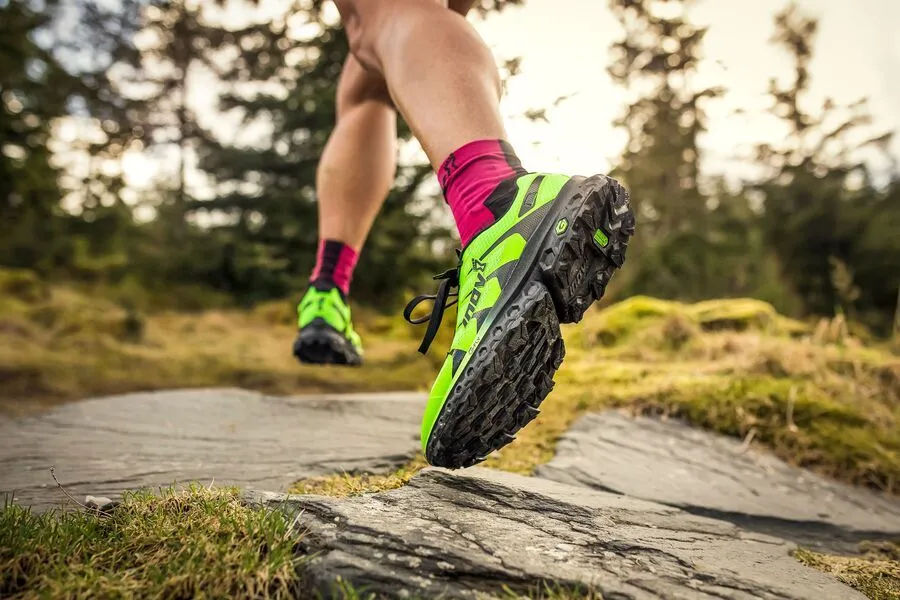 inov-8 Trailfly Ultra G 300 Max | Purple / Navy | Womens