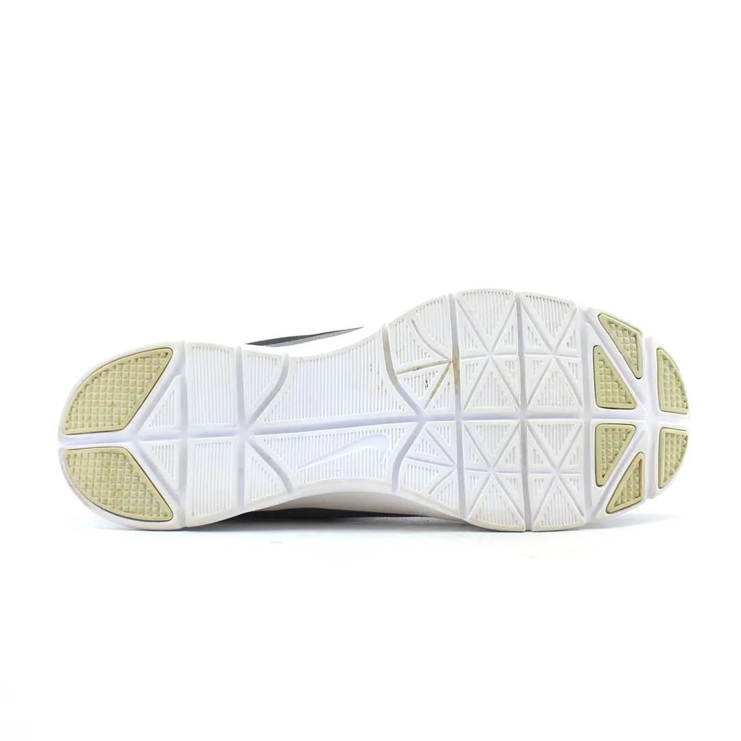 NIKE  FLEX TRAINER