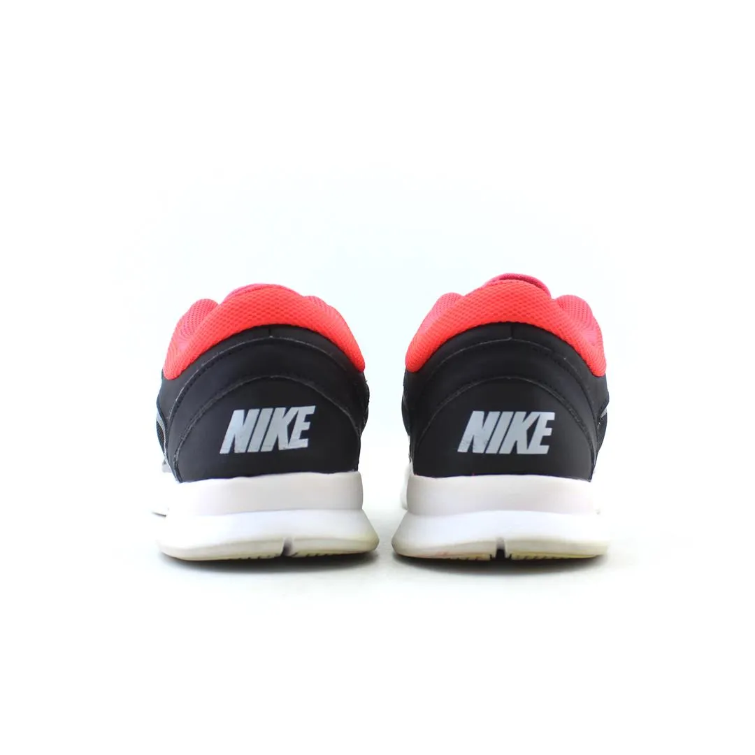 NIKE  FLEX TRAINER