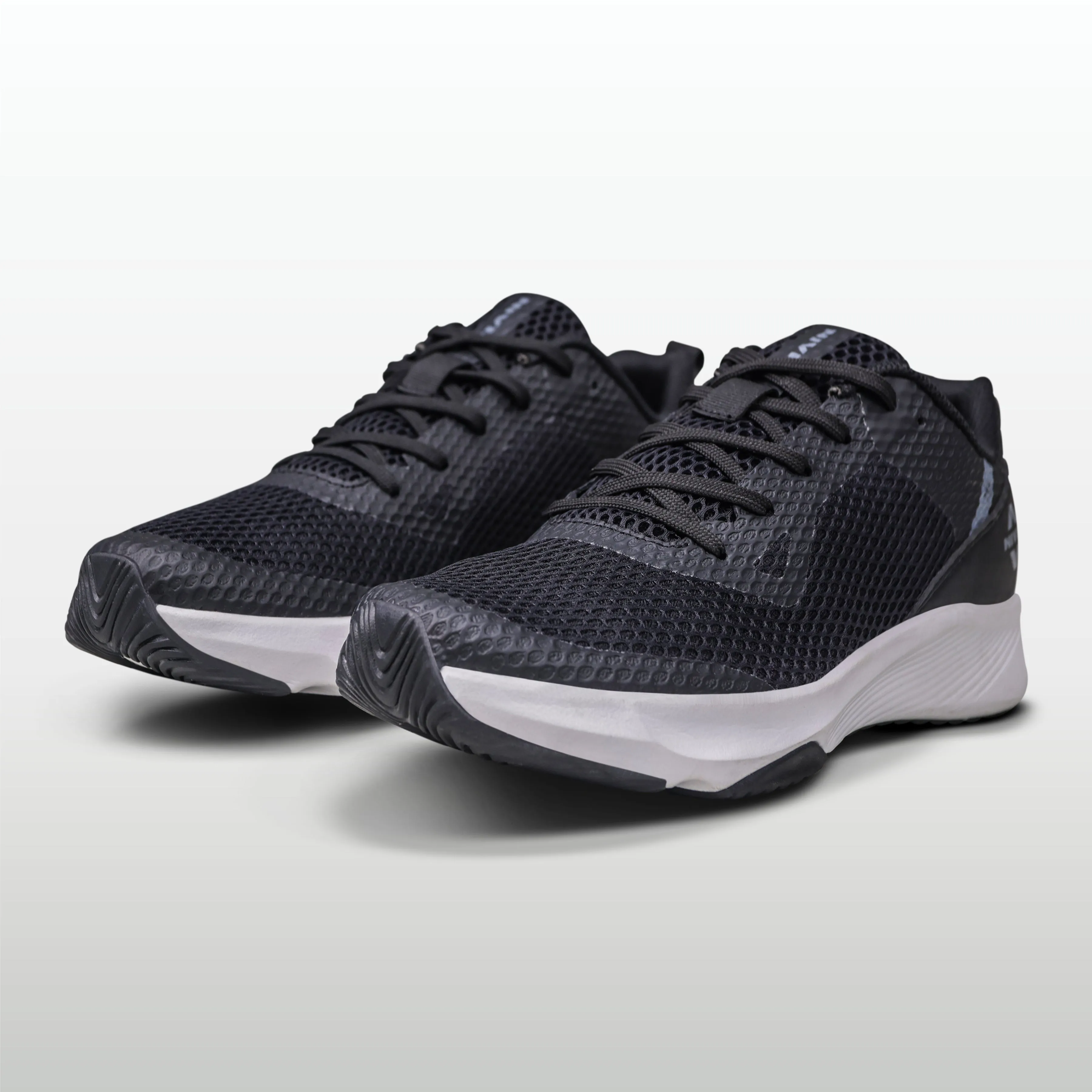 NIVIA HAWKS 2.0 TRAINING SHOE