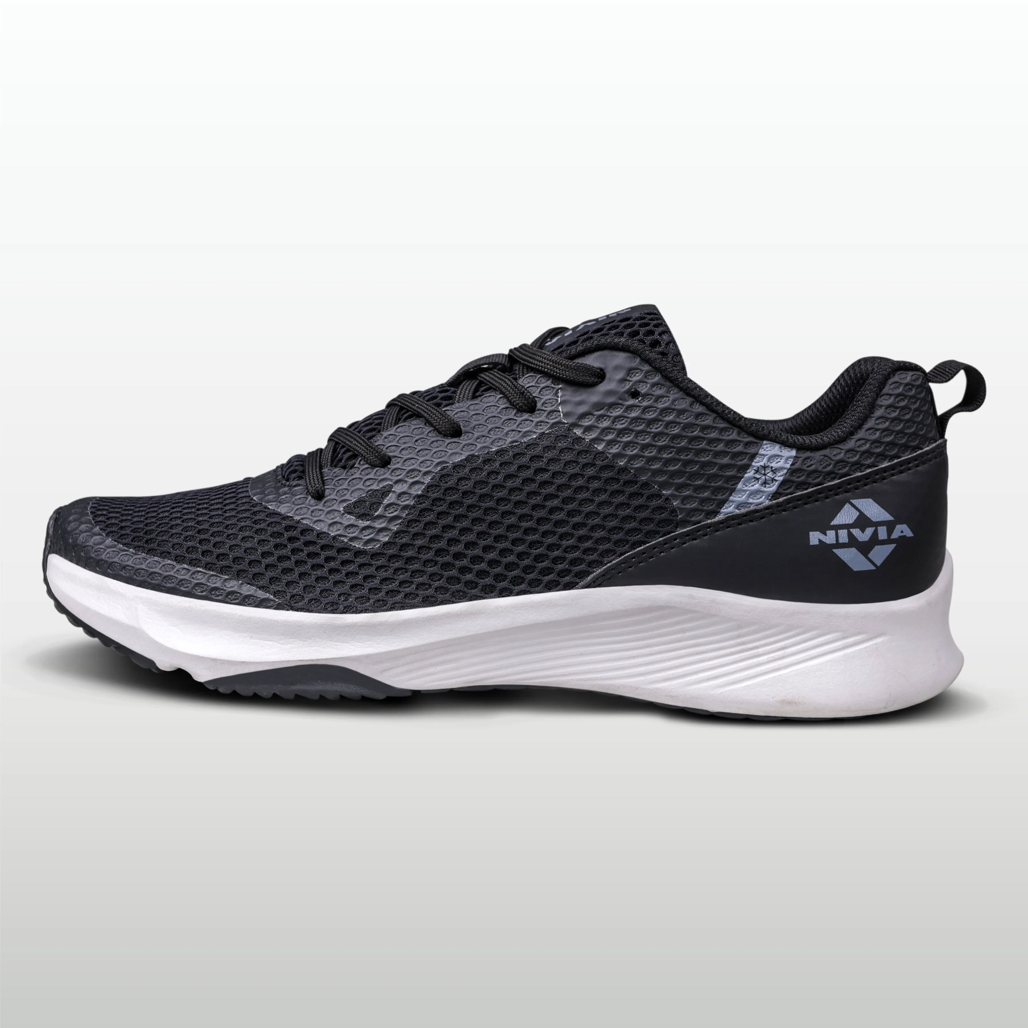NIVIA HAWKS 2.0 TRAINING SHOE